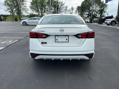 2025 Nissan Altima SV