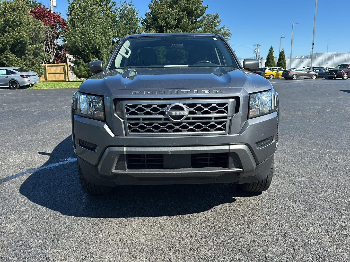 2024 Nissan Frontier SV