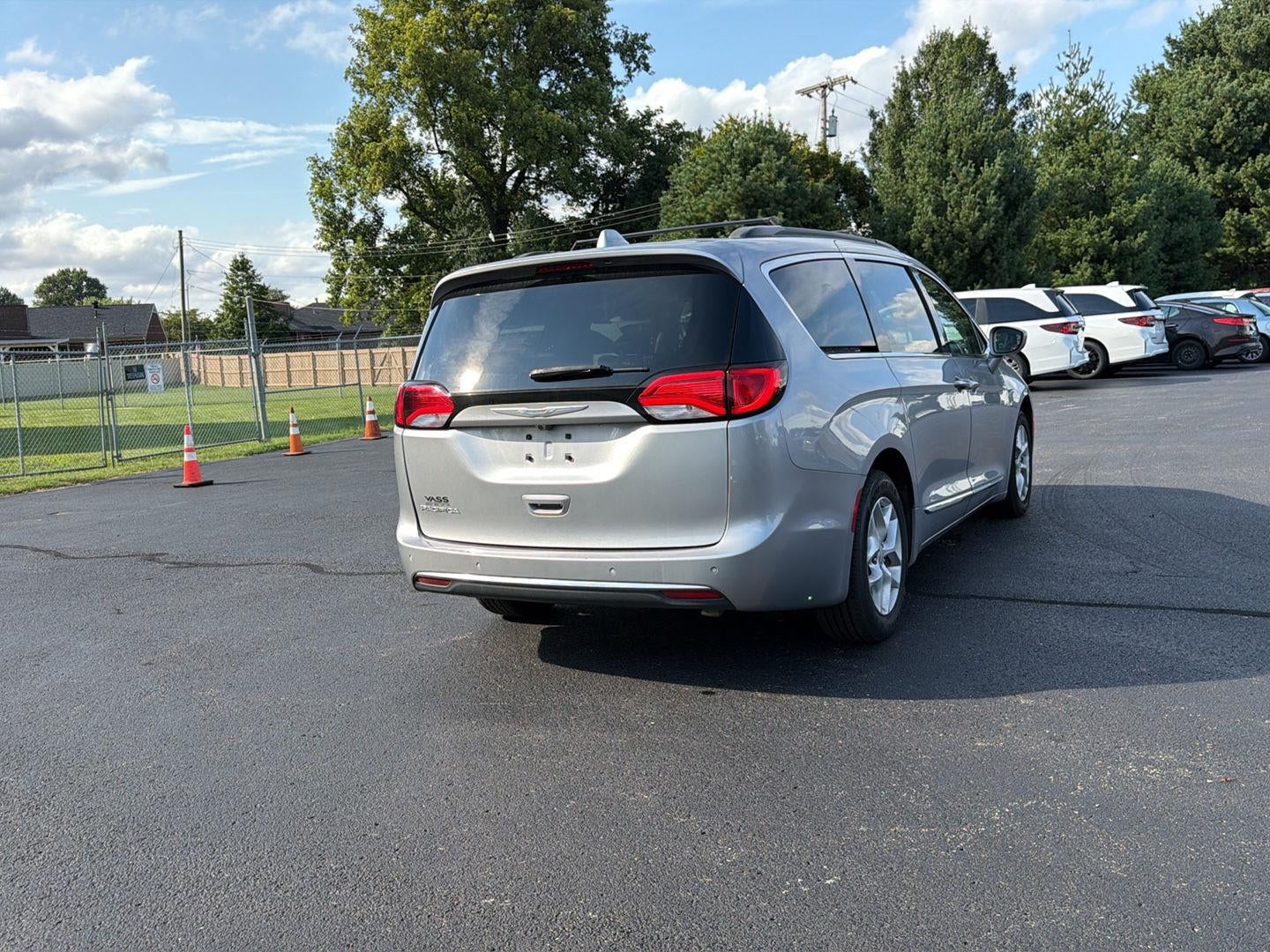 2017 Chrysler Pacifica Touring-L