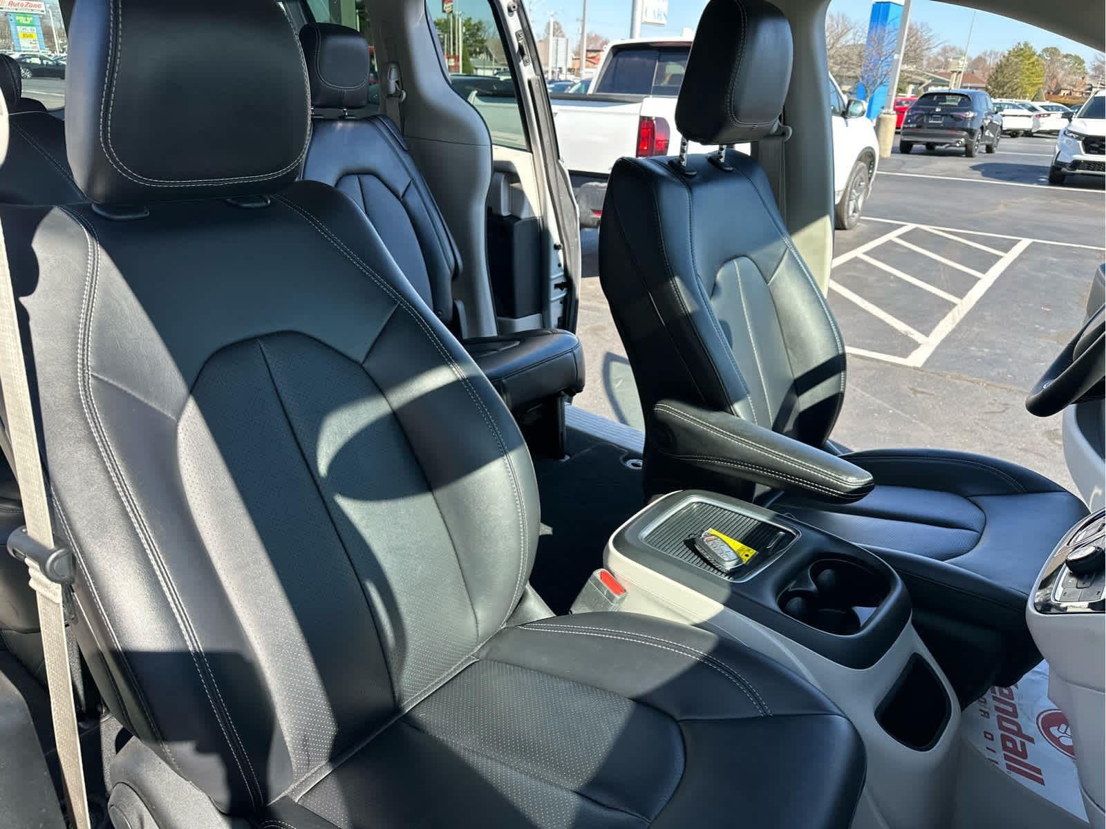 2024 Chrysler PACIFICA TOURING L