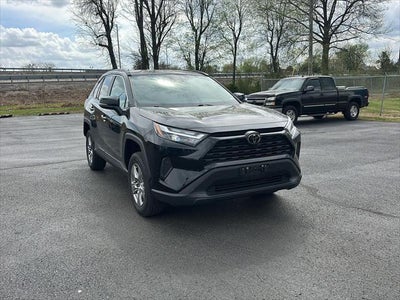 2024 TOYOTA TRUCK RAV4 XLE
