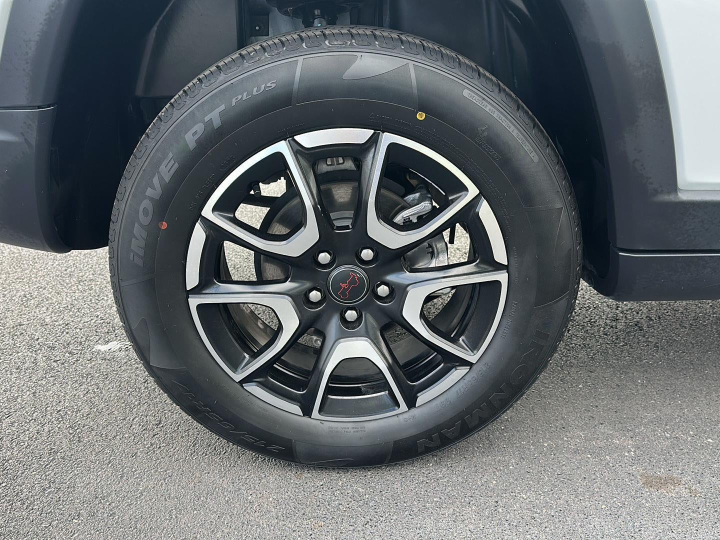 2025 Jeep Compass Trailhawk