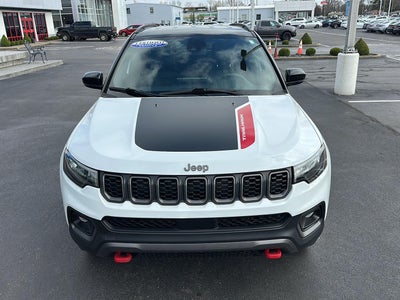 2025 Jeep Compass Trailhawk