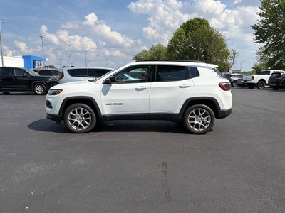 2022 Jeep Compass Latitude Lux