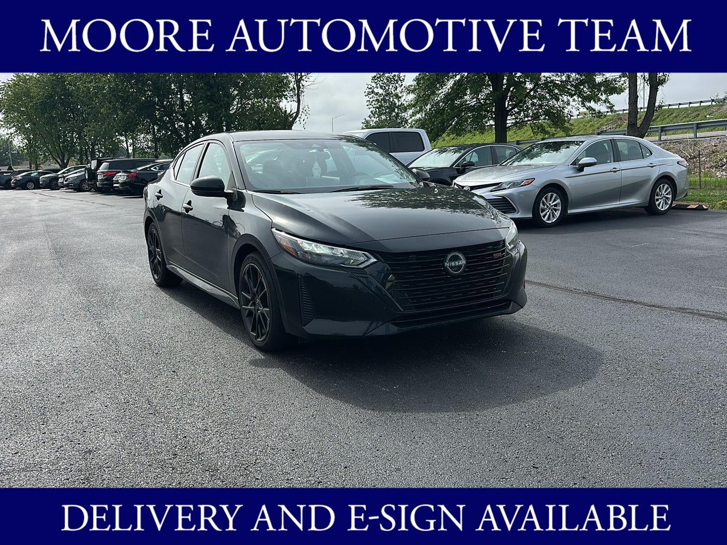 2025 Nissan Sentra SR CVT's photo