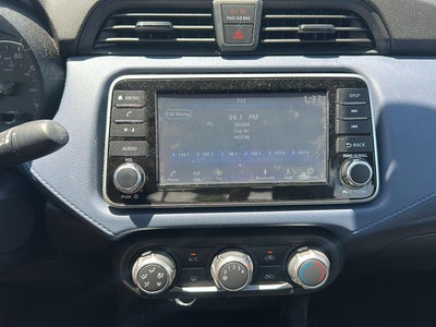 2023 Nissan Versa SV
