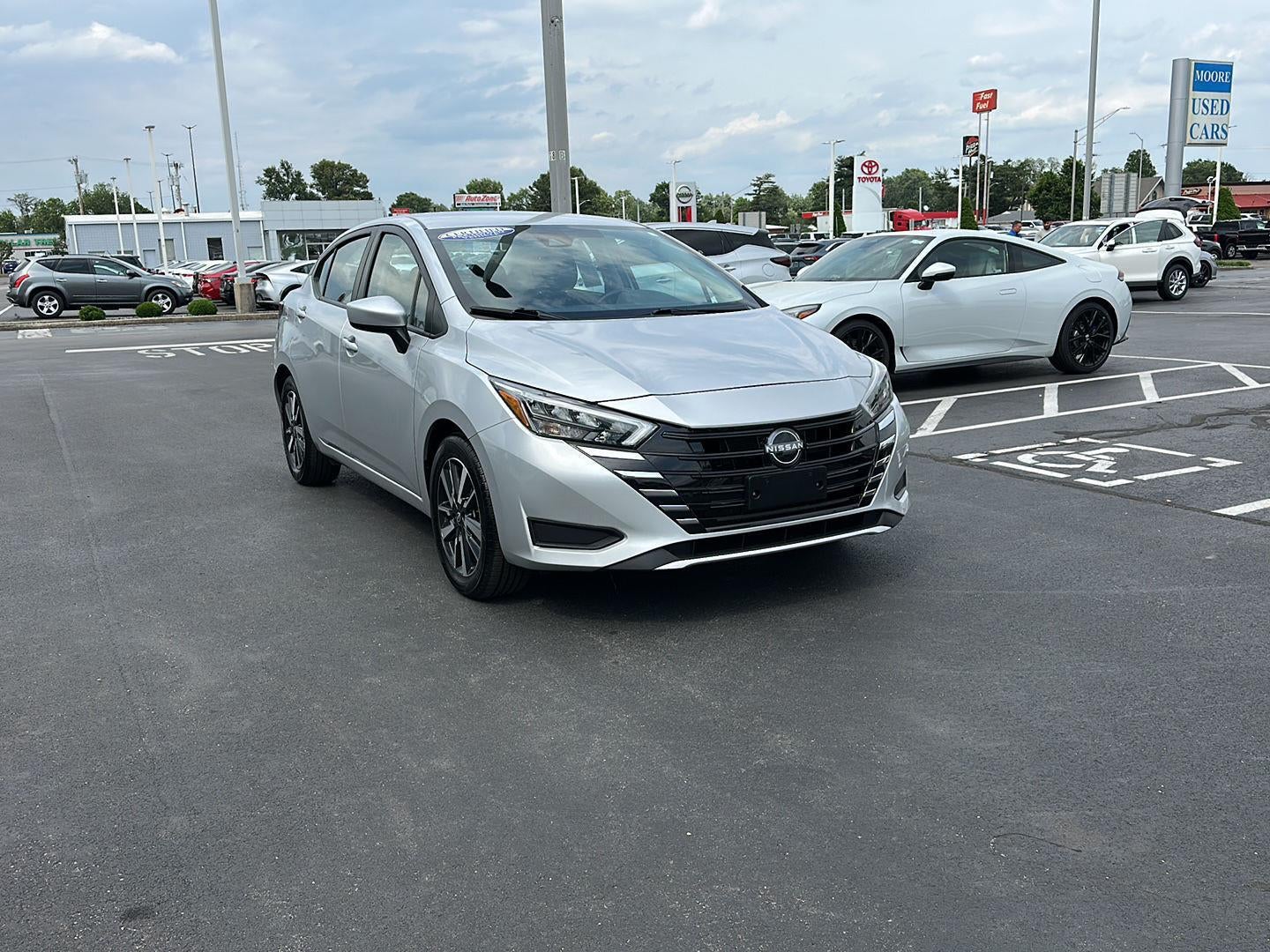 Used 2025 Nissan Versa Sedan SV with VIN 3N1CN8EV8SL841588 for sale in Hartford, KY