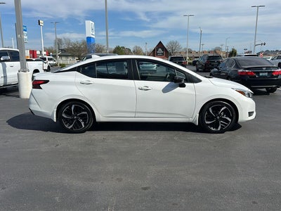2023 Nissan VERSA SR