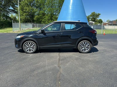 2023 Nissan Kicks SV