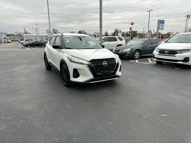 2024 Nissan Kicks SR