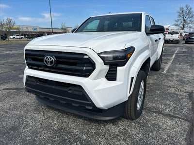 2025 Toyota Tacoma SR