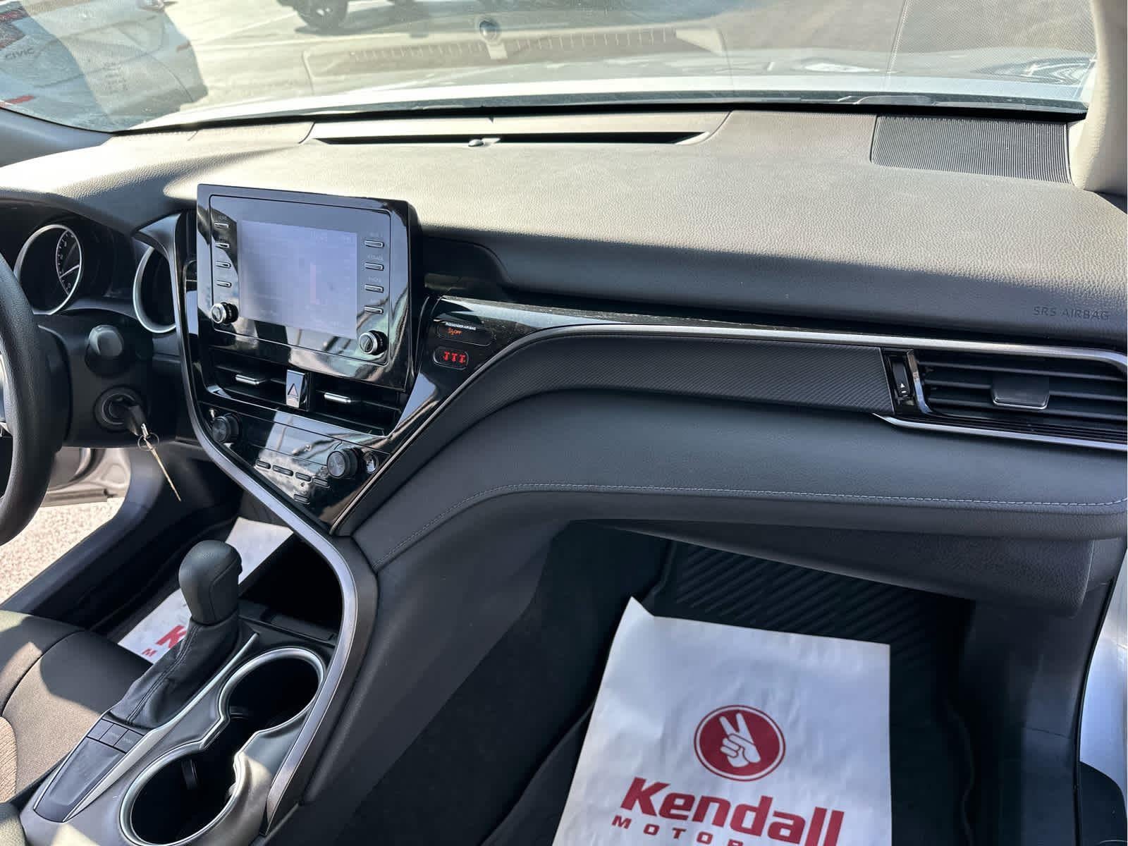 2024 Toyota CAMRY LE