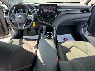 2024 Toyota CAMRY LE