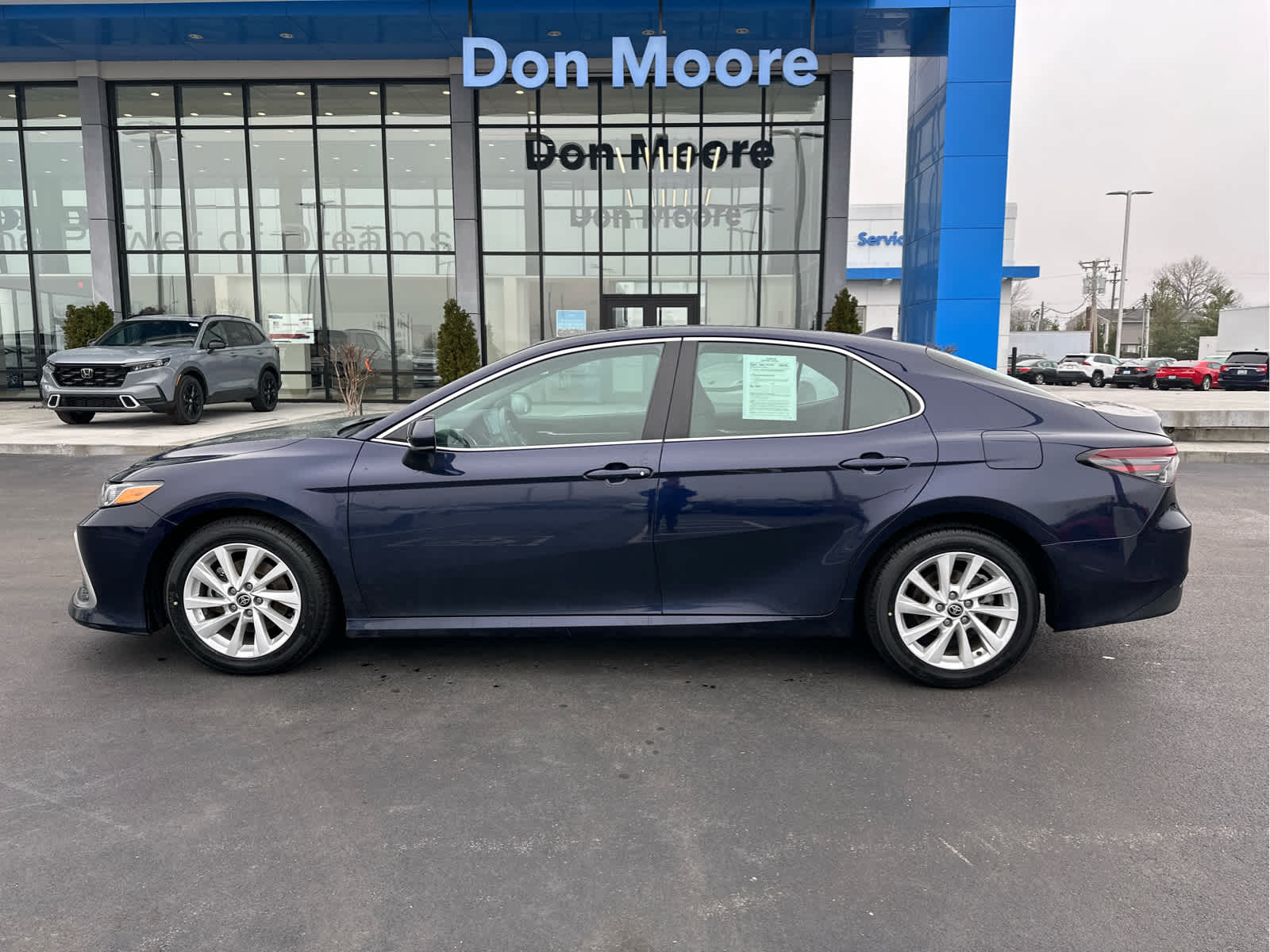 2022 Toyota Camry LE