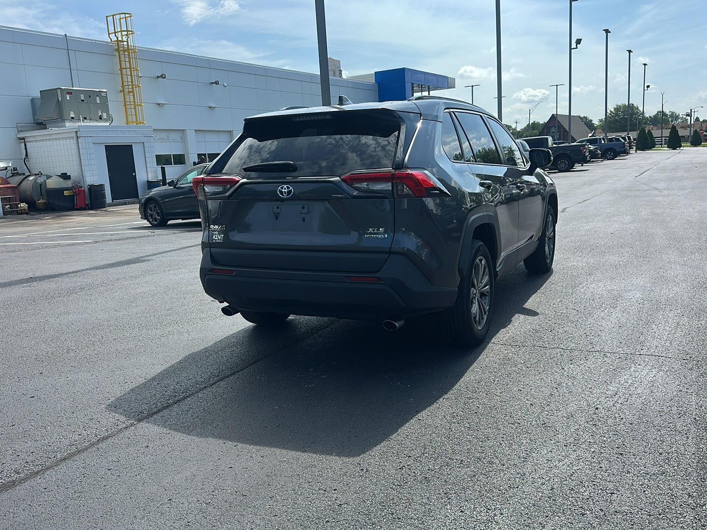 2022 Toyota RAV4 Hybrid XLE Premium