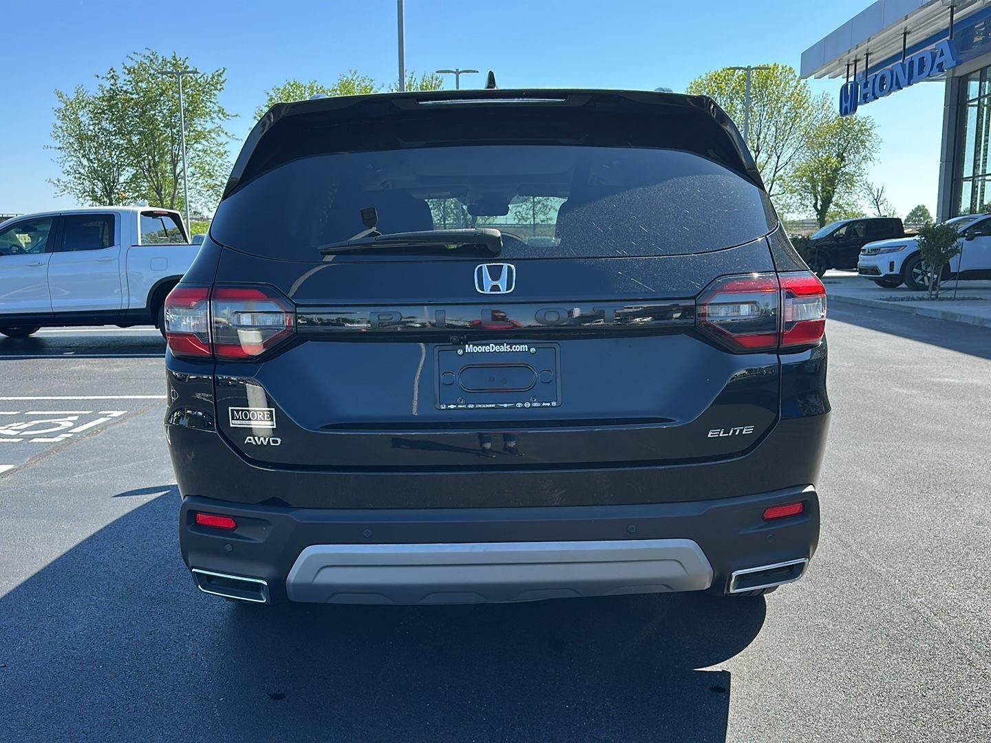 2023 Honda Pilot Elite