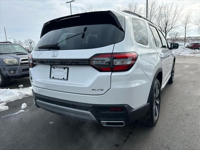2023 Honda Pilot Elite
