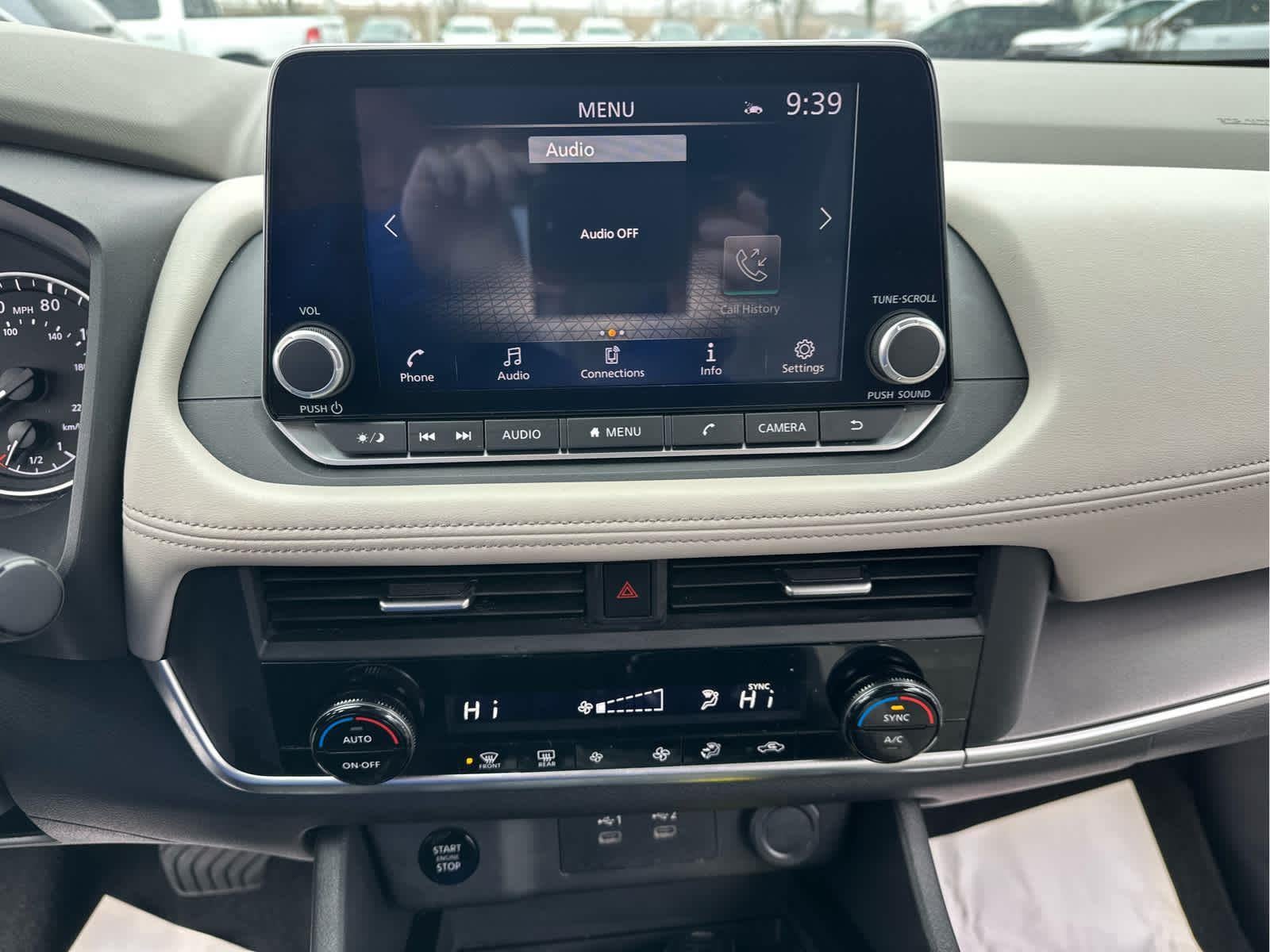 2025 Nissan ROGUE SV