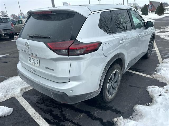 2024 Nissan Rogue SV