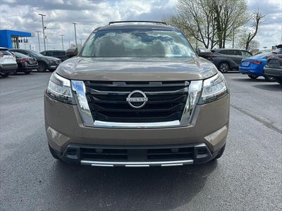 2024 Nissan Pathfinder Platinum