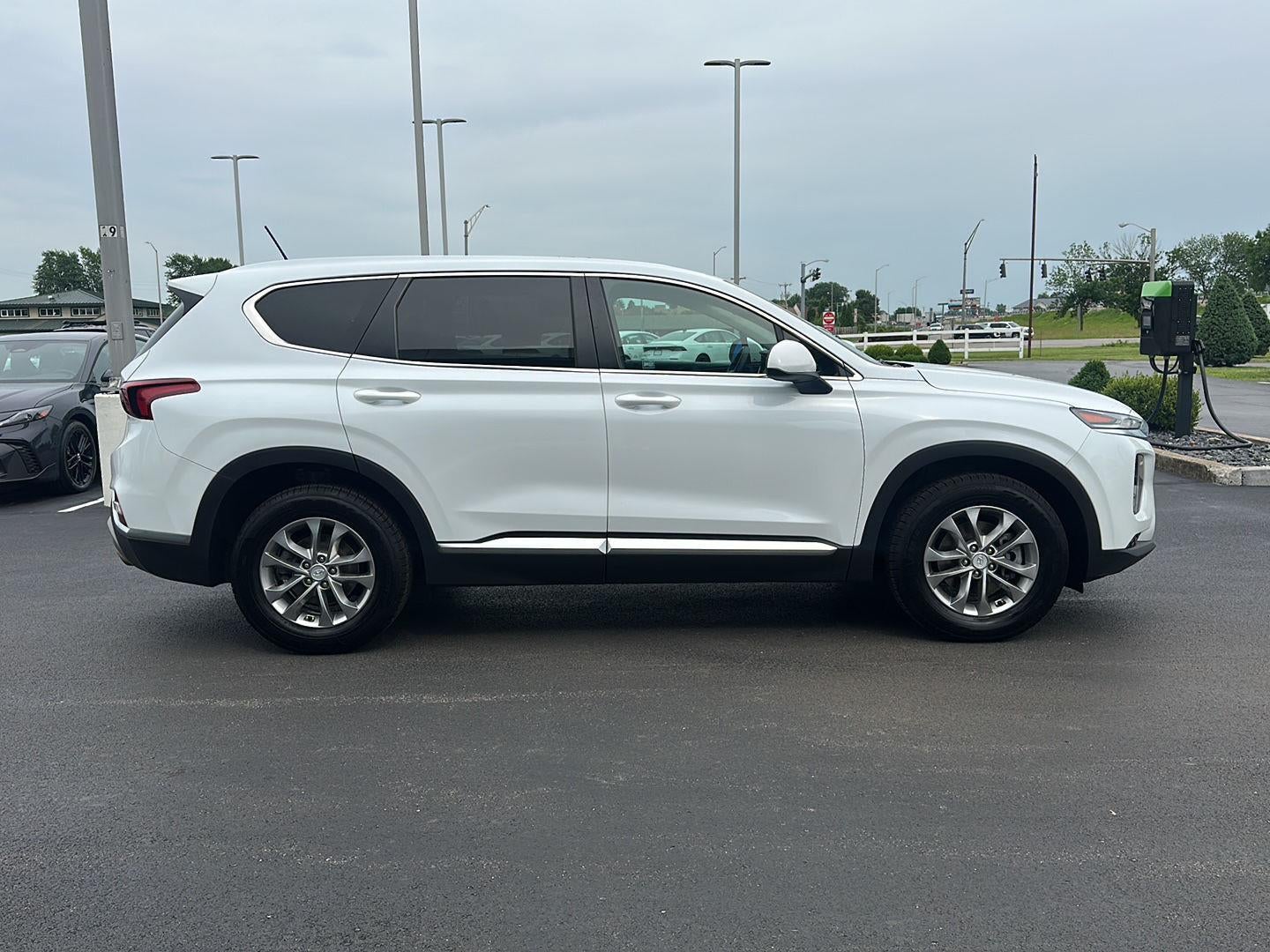 2020 Hyundai Santa Fe SE