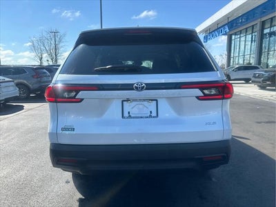 2025 Toyota Grand Highlander XLE