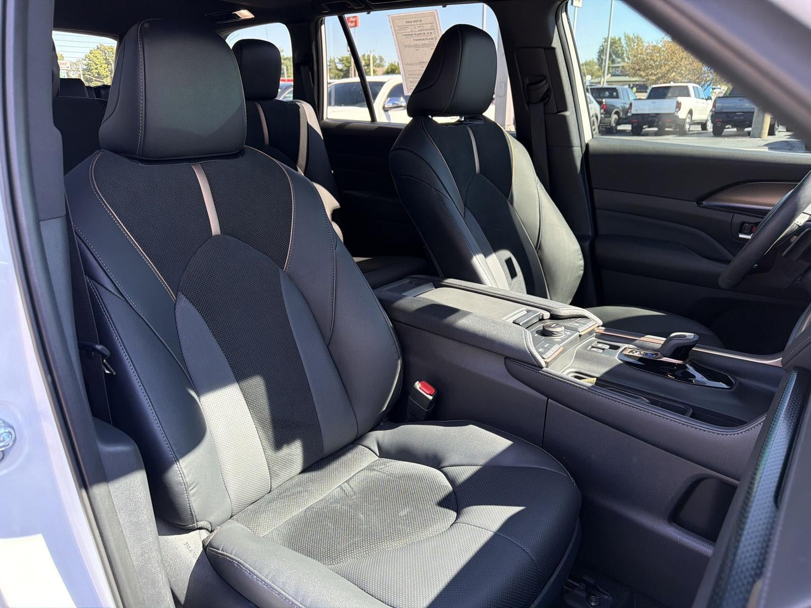 2026 Toyota Grand Highlander Hybrid MAX Platinum