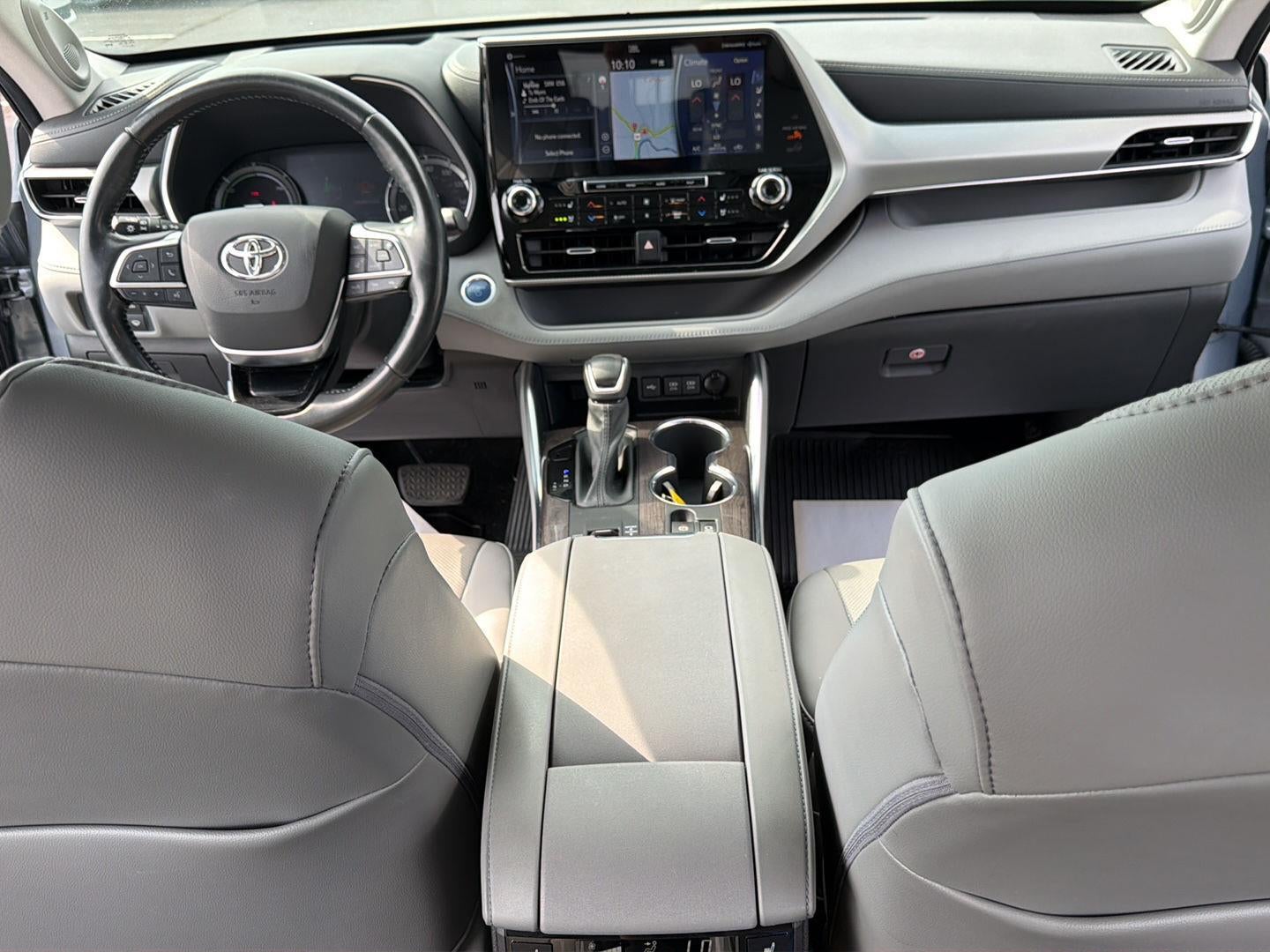 2021 Toyota Highlander Hybrid Platinum