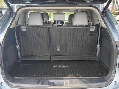 2021 Toyota Highlander Hybrid Platinum