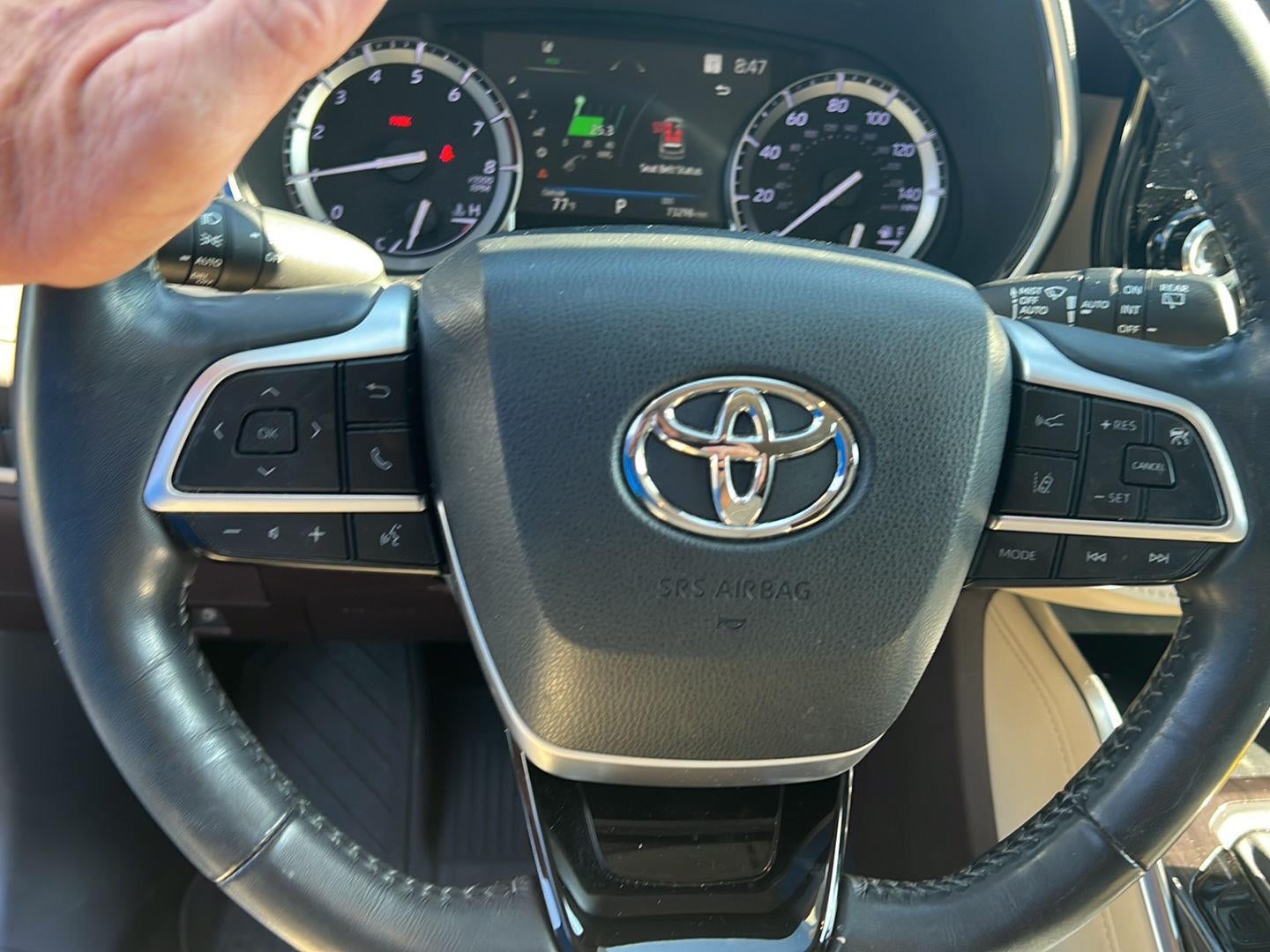 2022 Toyota Highlander Platinum