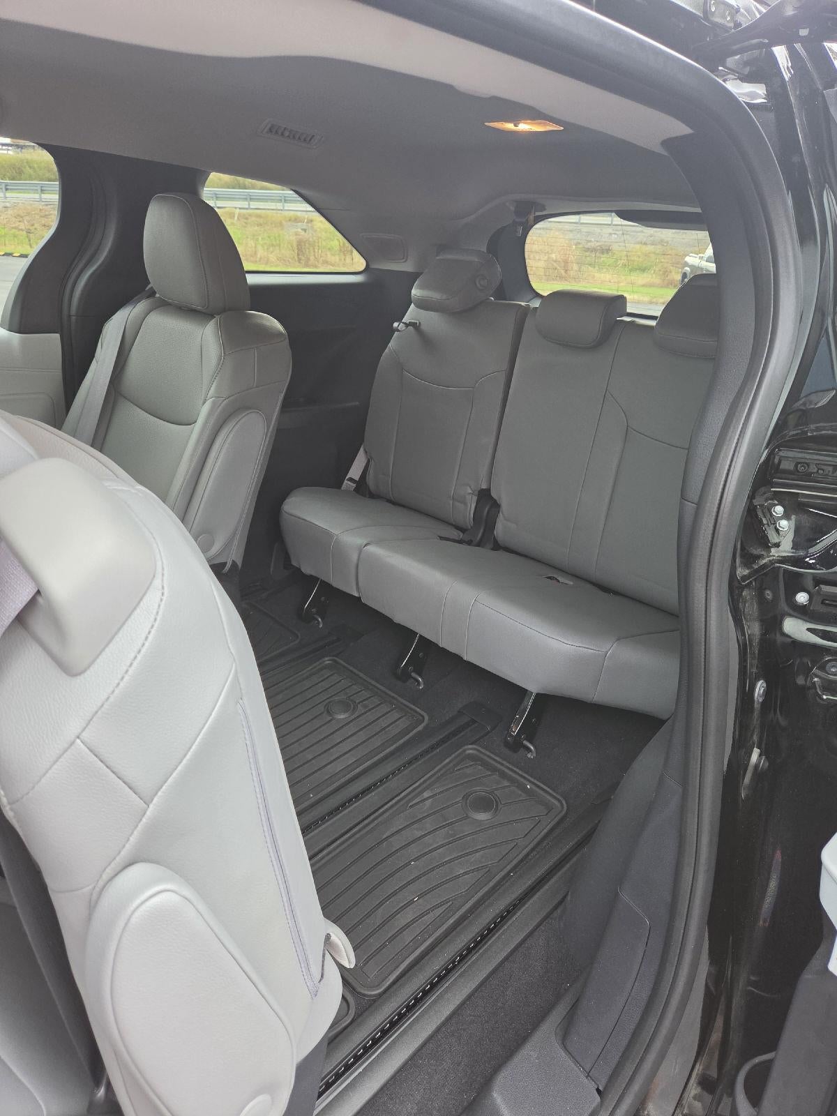 2025 Toyota Sienna XLE 7-Passenger