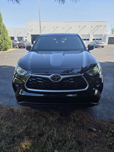 2025 Toyota Highlander LE