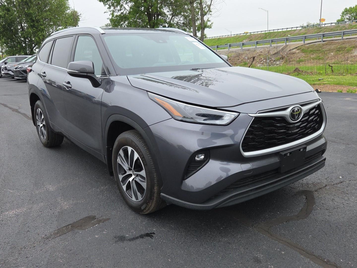 2024 Toyota Highlander XLE
