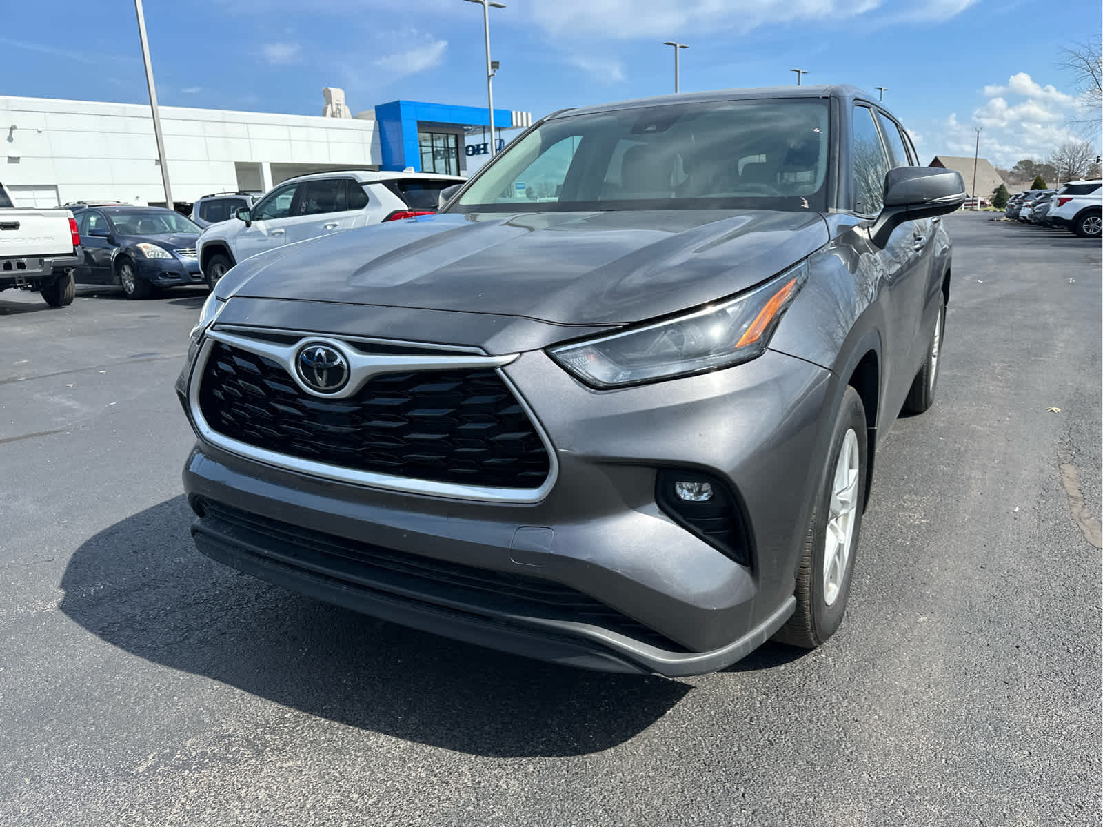 2024 Toyota Highlander LE