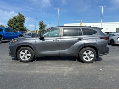 2024 Toyota Highlander LE