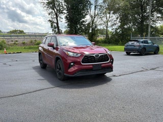 2020 Toyota Highlander LE