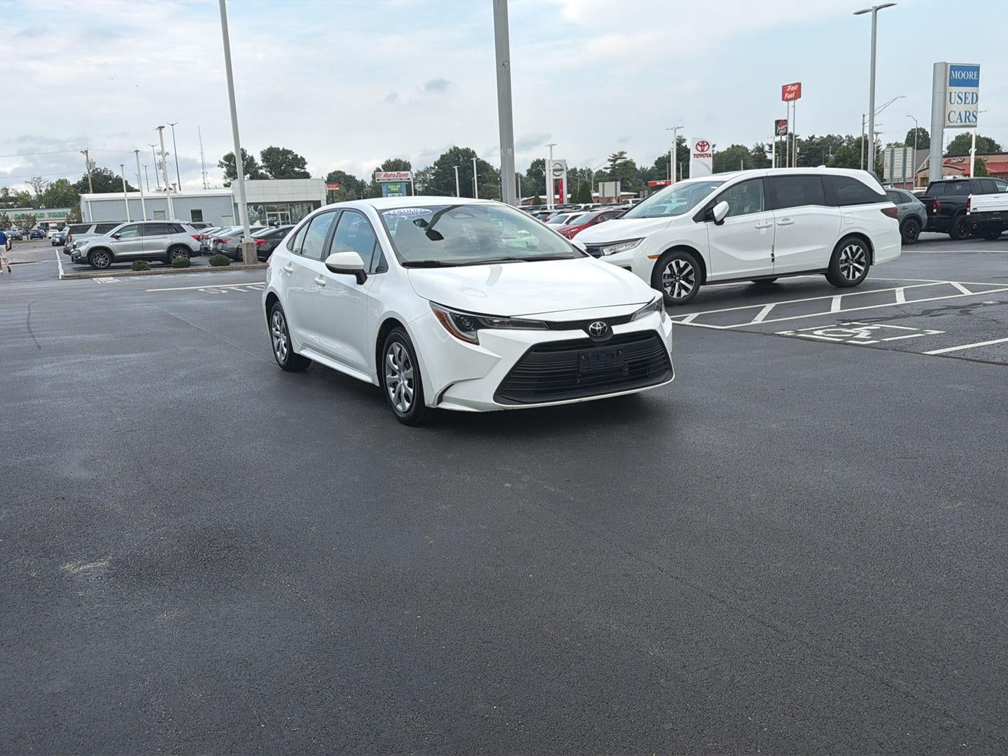 2023 Toyota Corolla LE