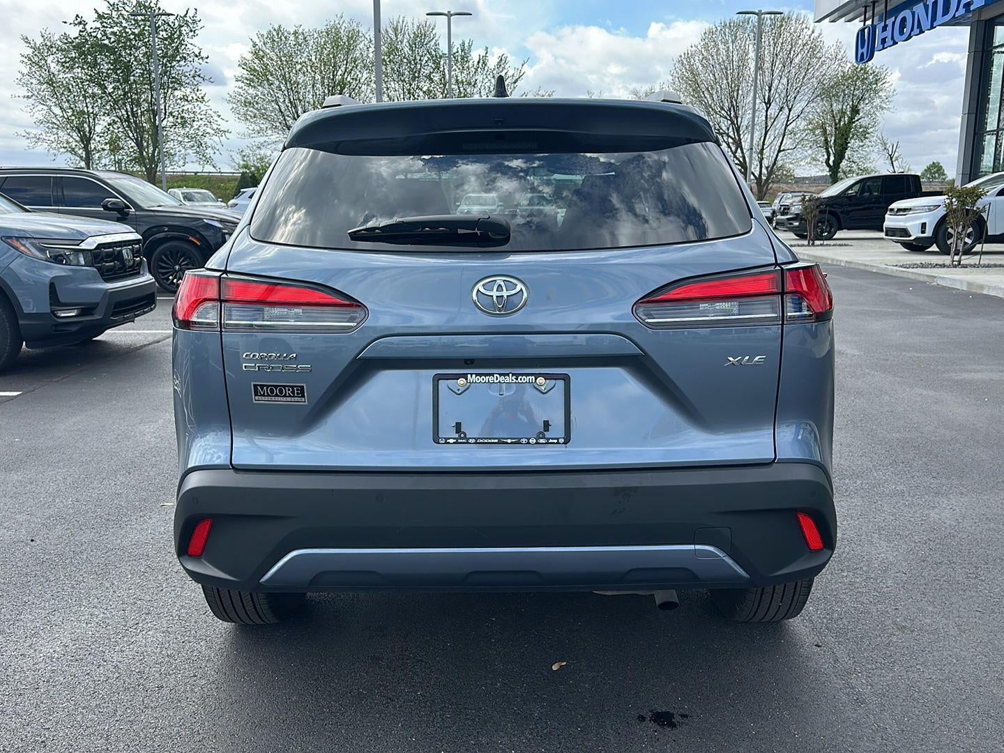 2025 Toyota Corolla Cross XLE