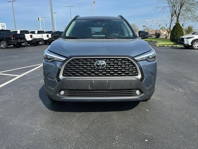 2025 Toyota Corolla Cross XLE