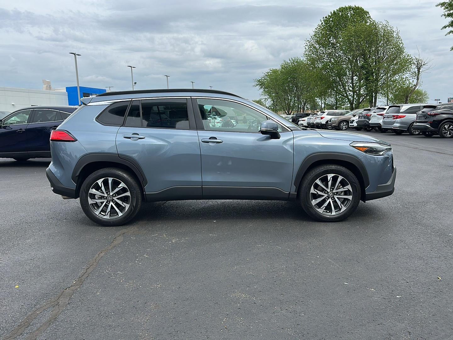 2024 Toyota Corolla Cross XLE