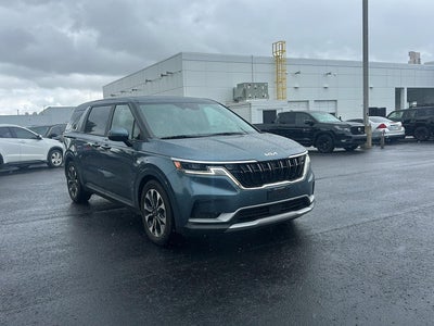 2023 Kia Carnival EX