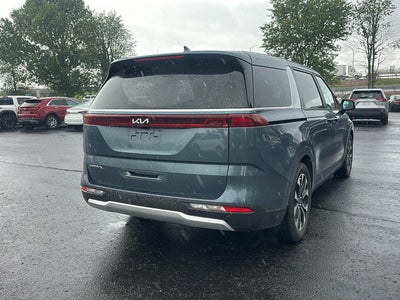 2023 Kia Carnival EX