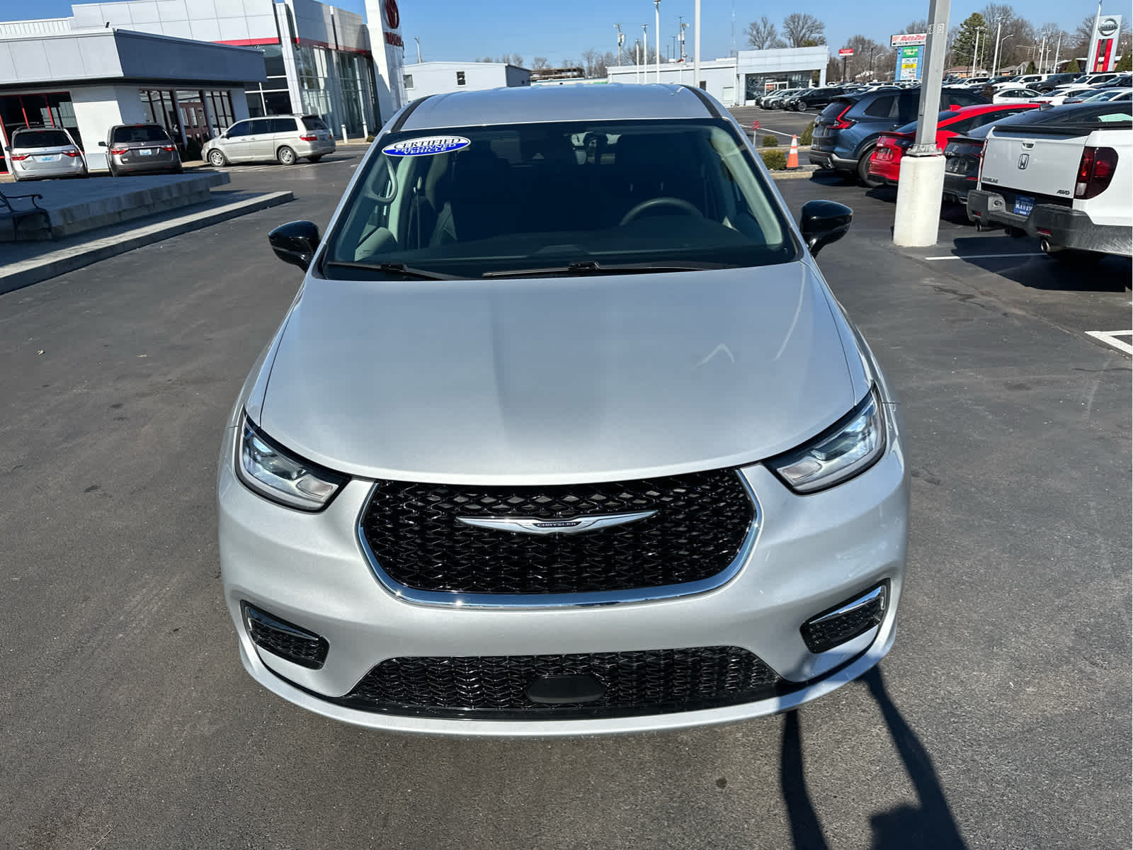 2024 Chrysler Pacifica Touring L