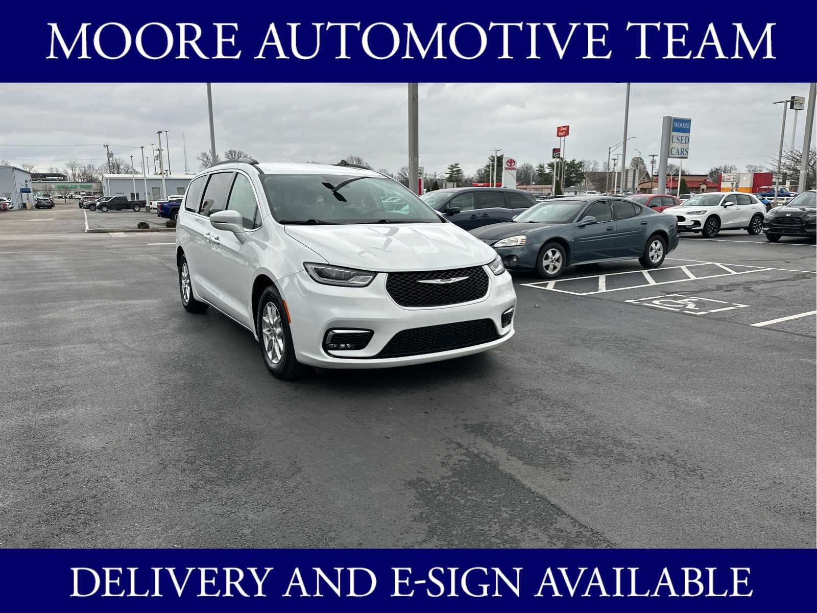 2022 Chrysler Pacifica Touring L