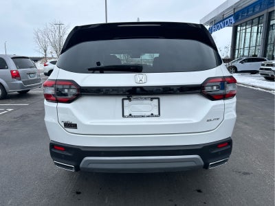 2023 Honda Pilot Elite