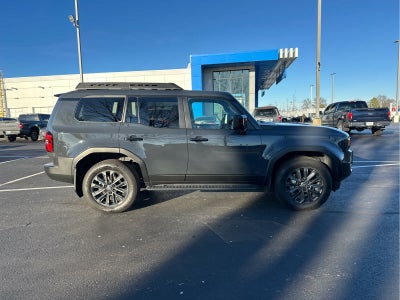 2024 Toyota Land Cruiser 4WD (Natl)