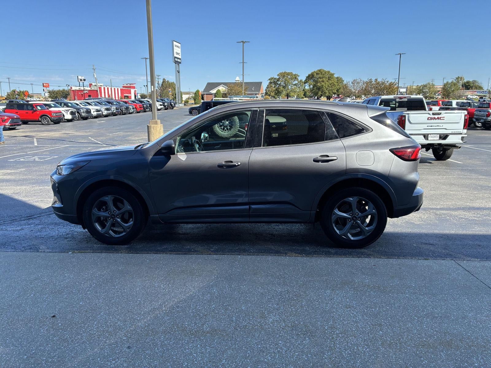 2023 Ford Escape ST-Line