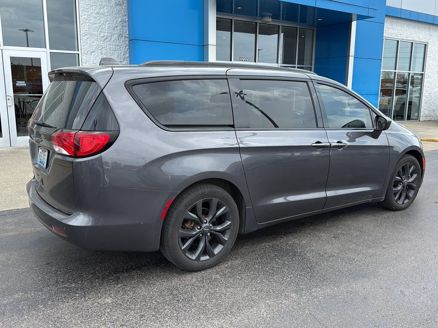 2019 Chrysler Pacifica Touring L Plus