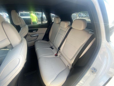 2023 Mercedes-Benz GLC GLC 300